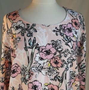 🌸 NWT For Cynthia Women's Linen Blend Floral Top